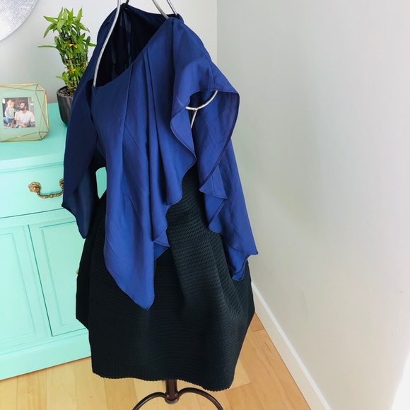 BCBGeneration flowy blouse. Sz M. - Picture 5 of 6